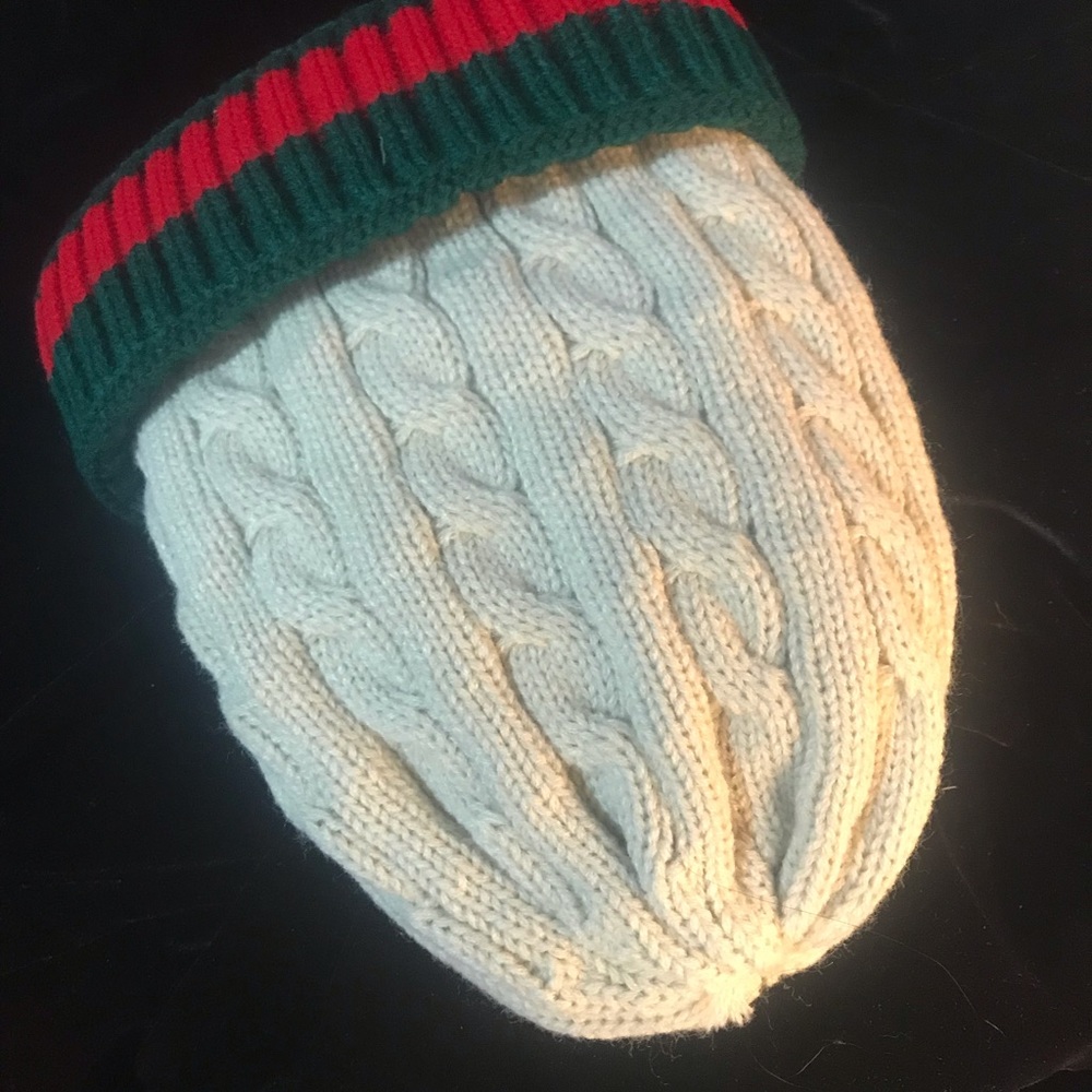 New Knit Hat with green & red stripe. - Picture 5 of 5